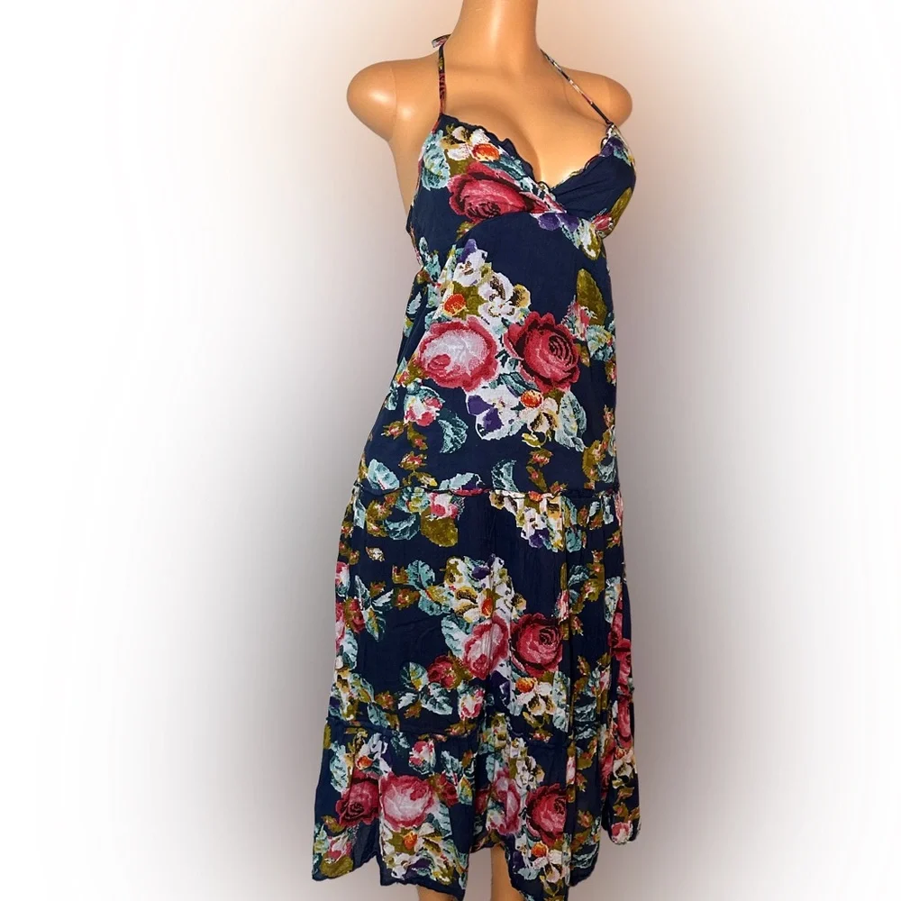 Forever 21 Navy Floral Maxi Dress - Picture 4 of 5